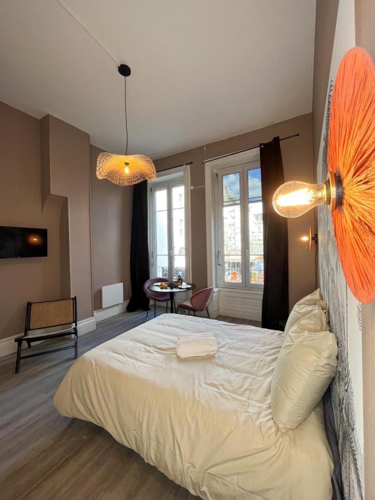Suite Petraa Lyon Exterior foto