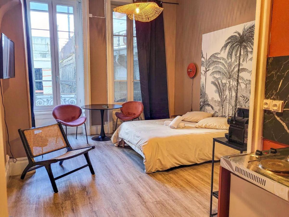 Suite Petraa Lyon Exterior foto